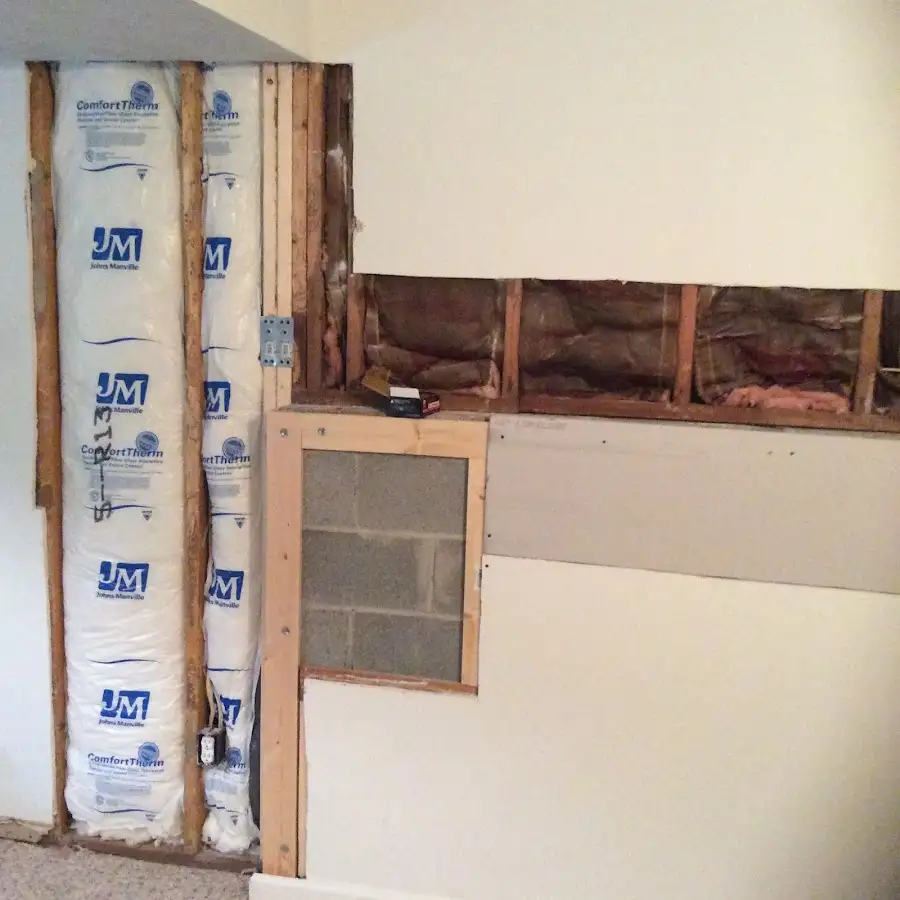 Wall insulation replacement during Structural Drying in Sparks